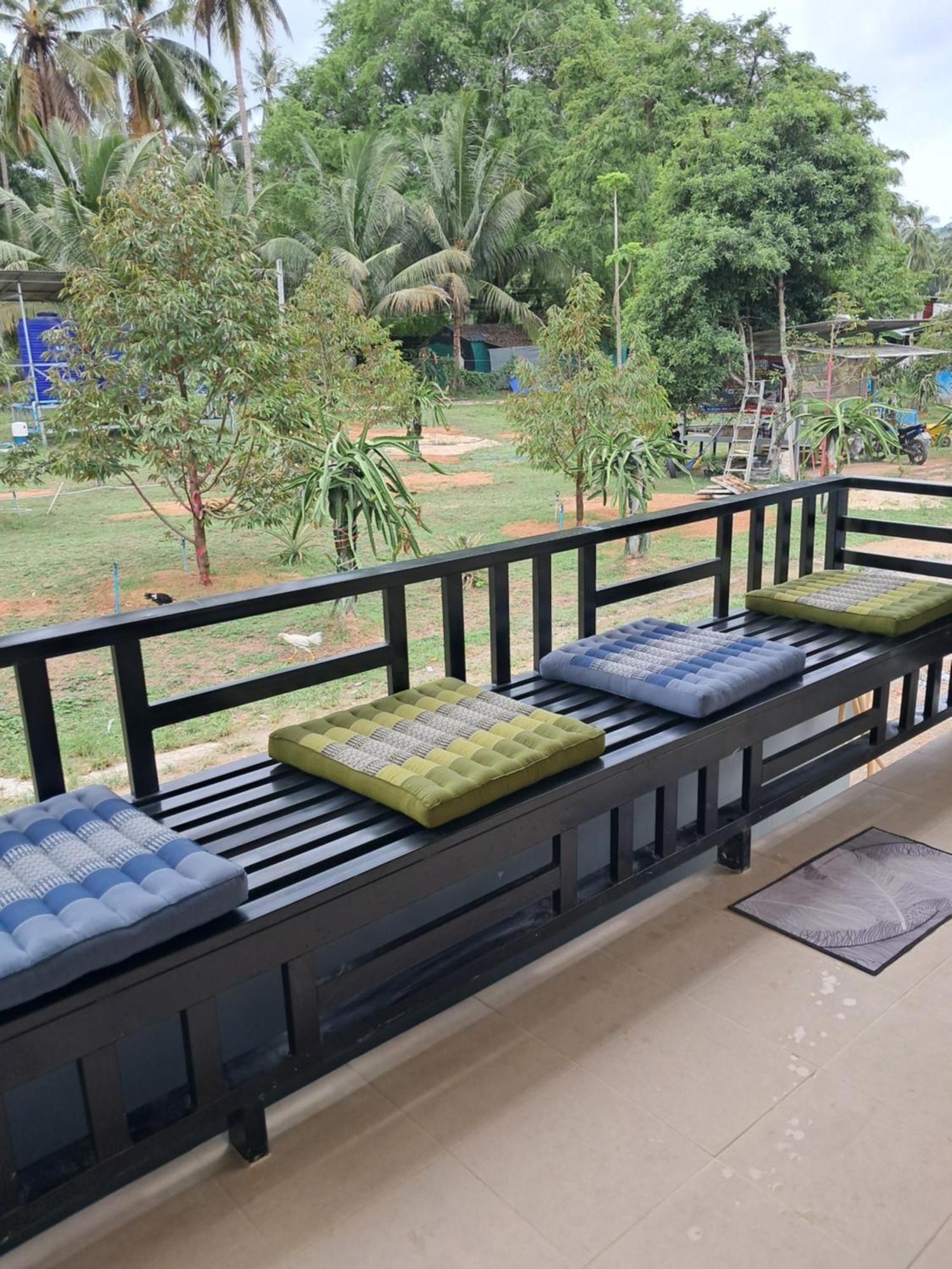 World Citizen Guesthouse Baan Tai Exterior photo